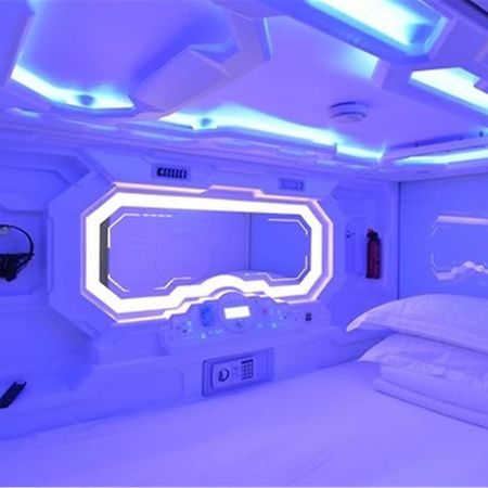 Zhuhai Dreamers Capsule Hotel Exterior foto